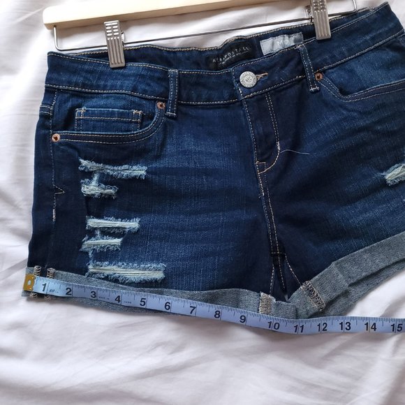 Aeropostale MIDI Distressed Jean Shorts NWT - Picture 5 of 10